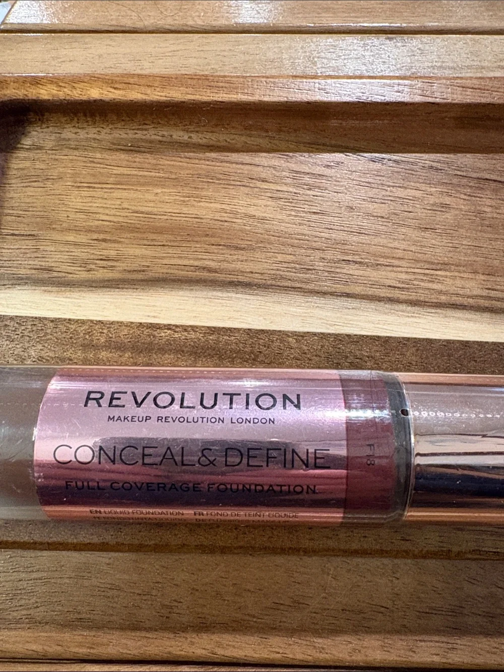 Revolution Conceal & Define Full Coverage Foundation - Rose Pink